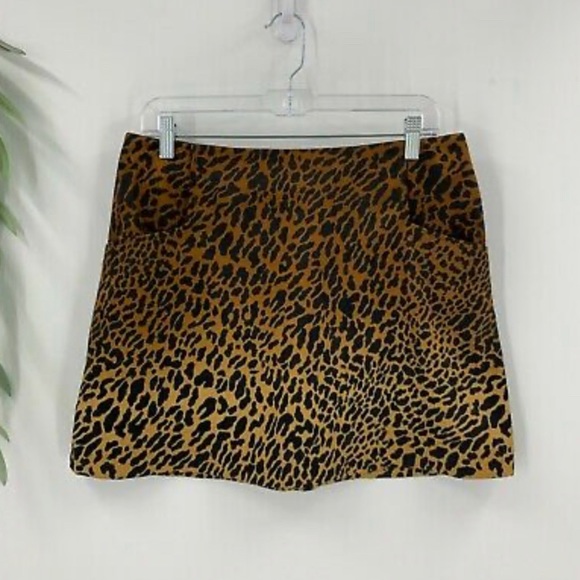 Urban Outfitters Cheetah Print Mini Skirt - Picture 5 of 6